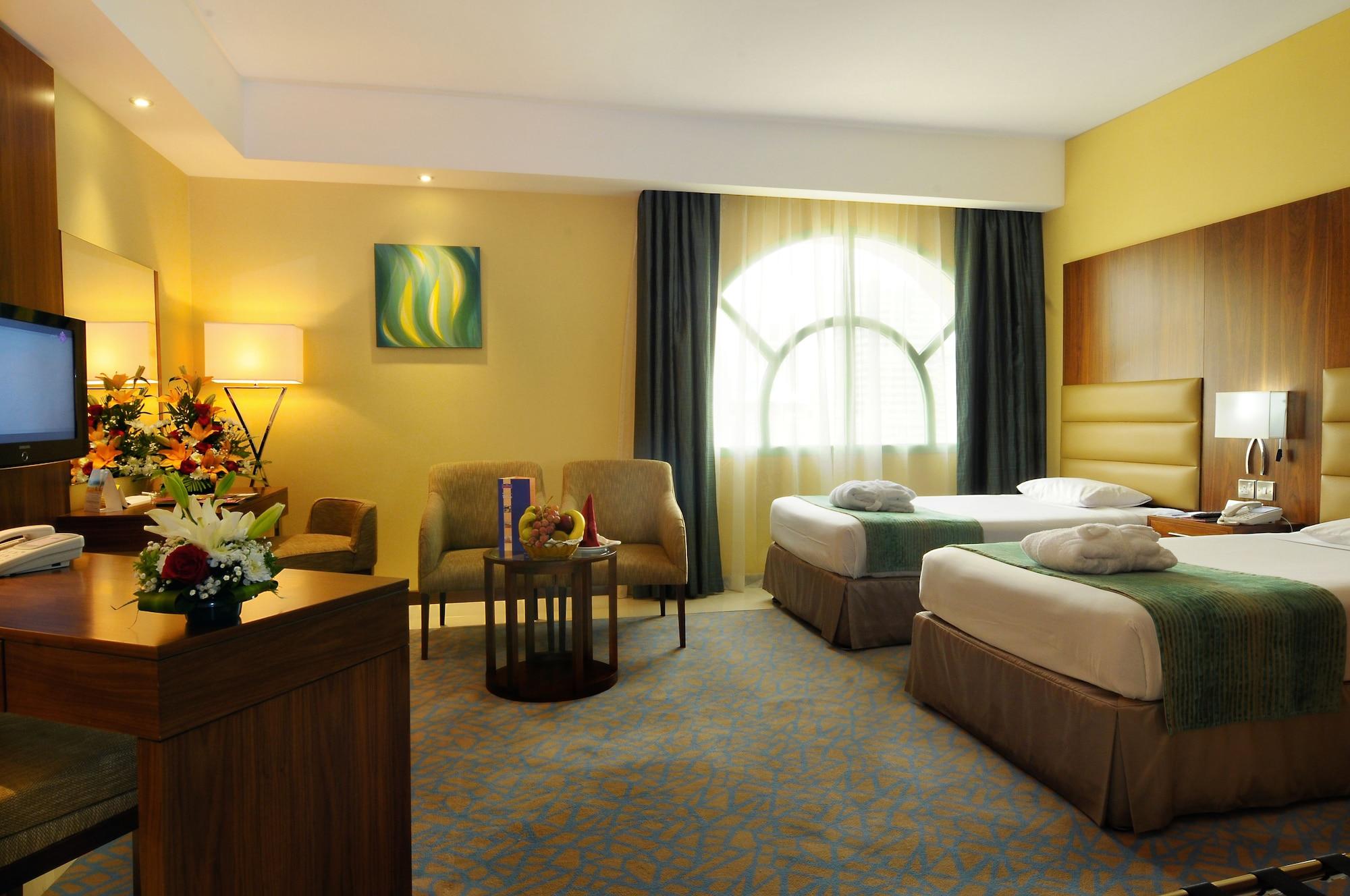Howard Johnson By Wyndham Abu Dhabi Downtown Exterior photo